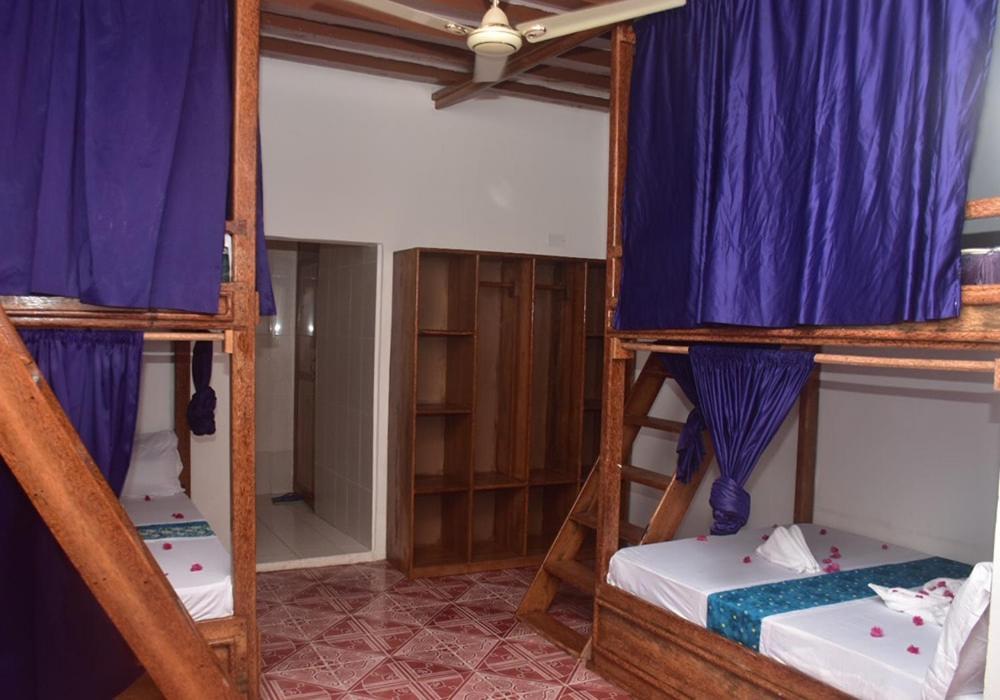Utulivu Bungalow 눙귀 외부 사진