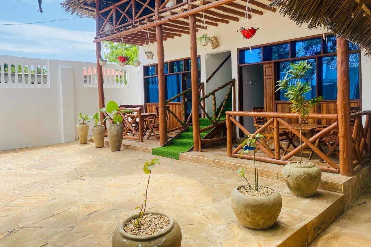 Utulivu Bungalow 눙귀 외부 사진