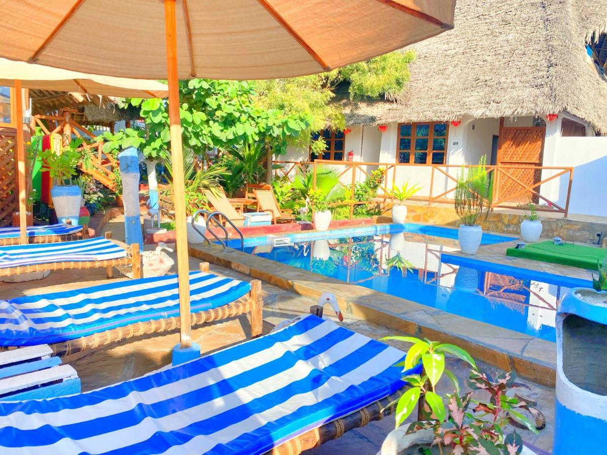 Utulivu Bungalow 눙귀 외부 사진