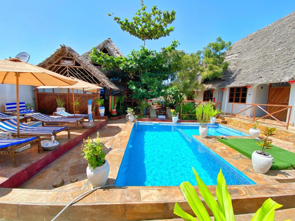 Utulivu Bungalow 눙귀 외부 사진