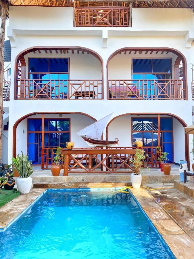 Utulivu Bungalow 눙귀 외부 사진
