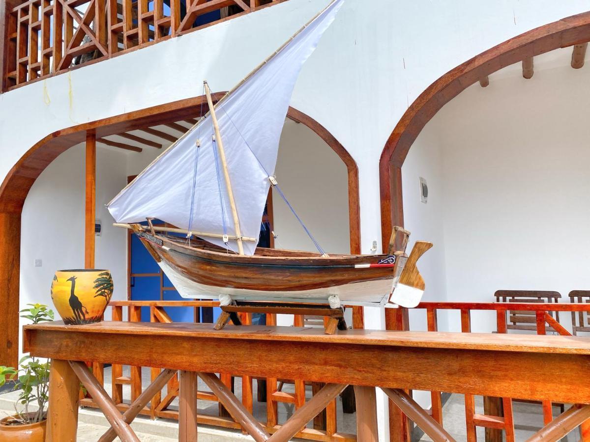 Utulivu Bungalow 눙귀 외부 사진