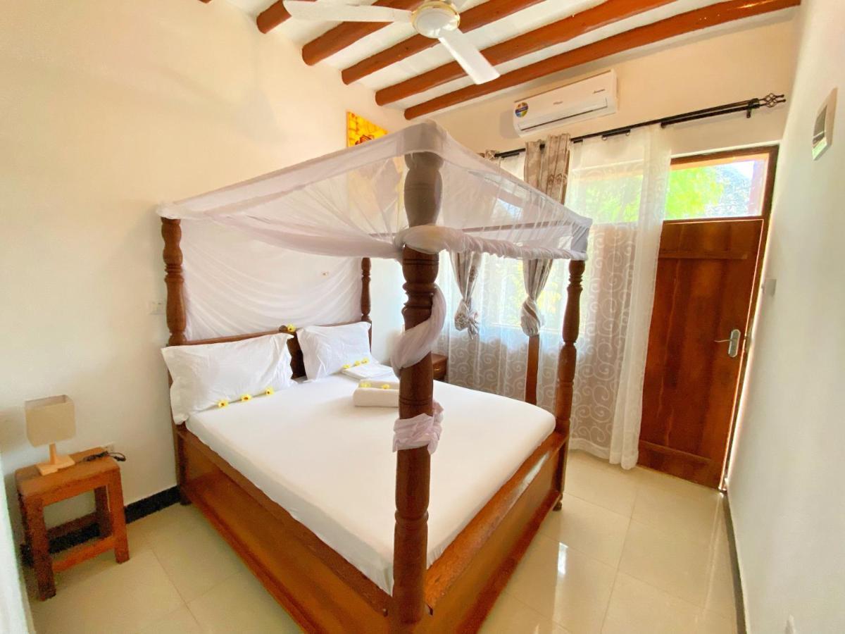 Utulivu Bungalow 눙귀 외부 사진