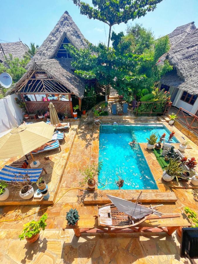 Utulivu Bungalow 눙귀 외부 사진